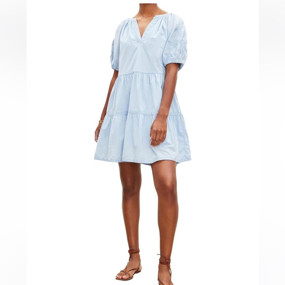 VELVET BY GRAHAM & SPENCER WOMEN’S CHRISSY TONAL EMBROIDERY DRESS